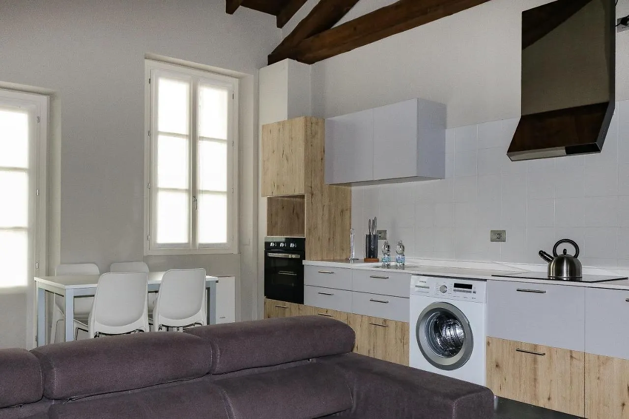 Via Natta - San Siro Apartments - 4 People Milan